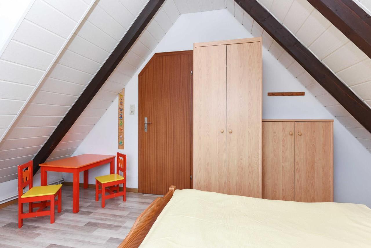 Ferienhaus Leuchtturm Bensersiel Pokoj fotografie